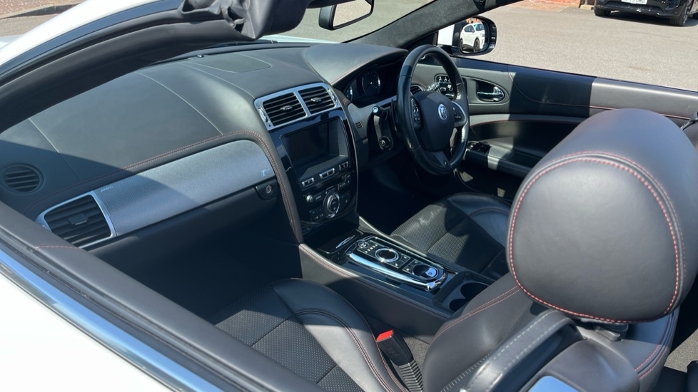 Used Jaguar XK 2012 for sale - 76434893: Photo 10