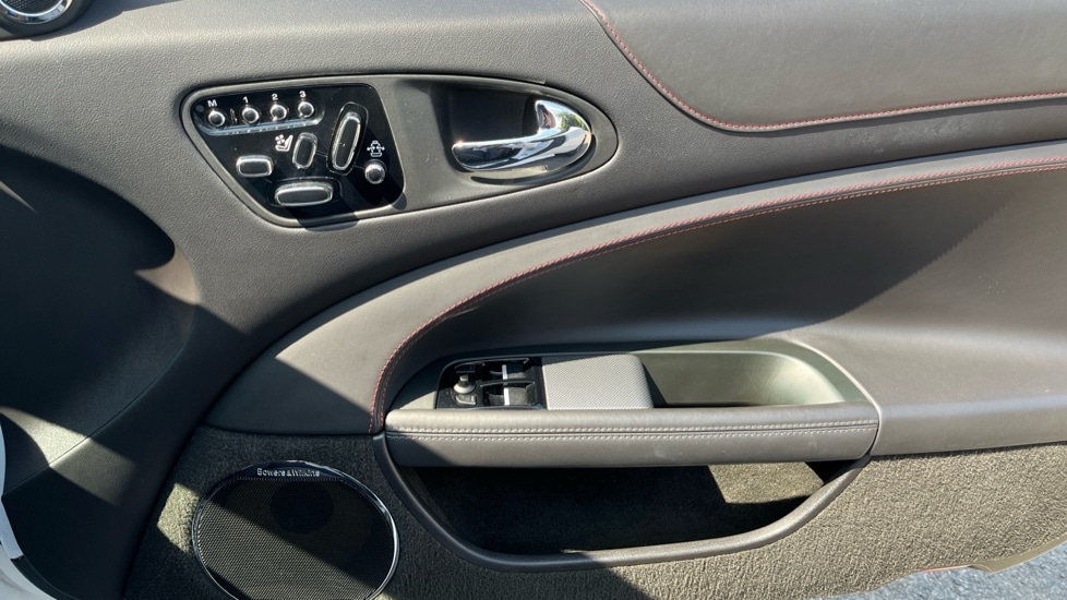 Used Jaguar XK 2012 for sale - 76434893: Photo 30