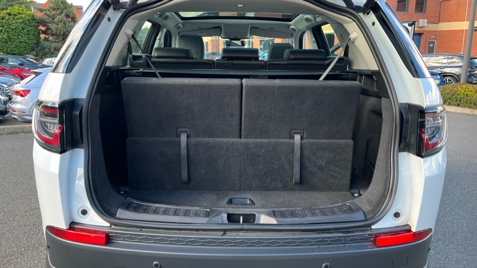 Used Land Rover Discovery Sport 2021 for sale - 76615503: Photo 15