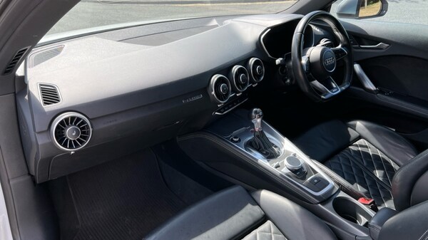 Used Audi TT 2016 for sale - 76328076: Photo 10