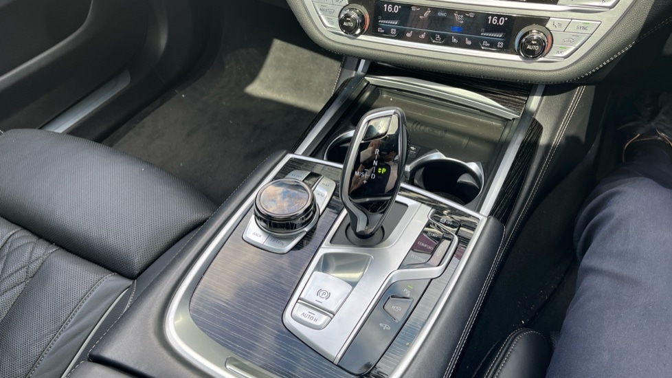 Used BMW 7 Series 2020 for sale - 77025520: Photo 27