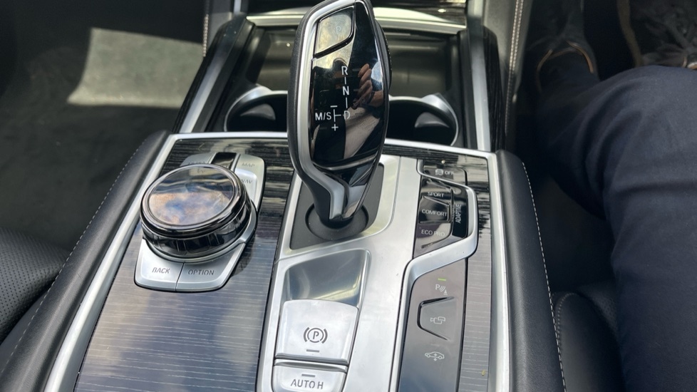 Used BMW 7 Series 2020 for sale - 77025520: Photo 28