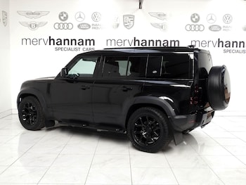 Used Land Rover Defender 110 2020 for sale - 75600260: Photo