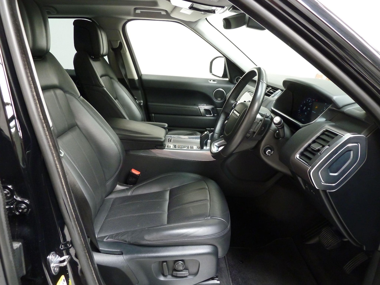 Used Land Rover Range Rover Sport 2020 for sale - 77377086: Photo 16