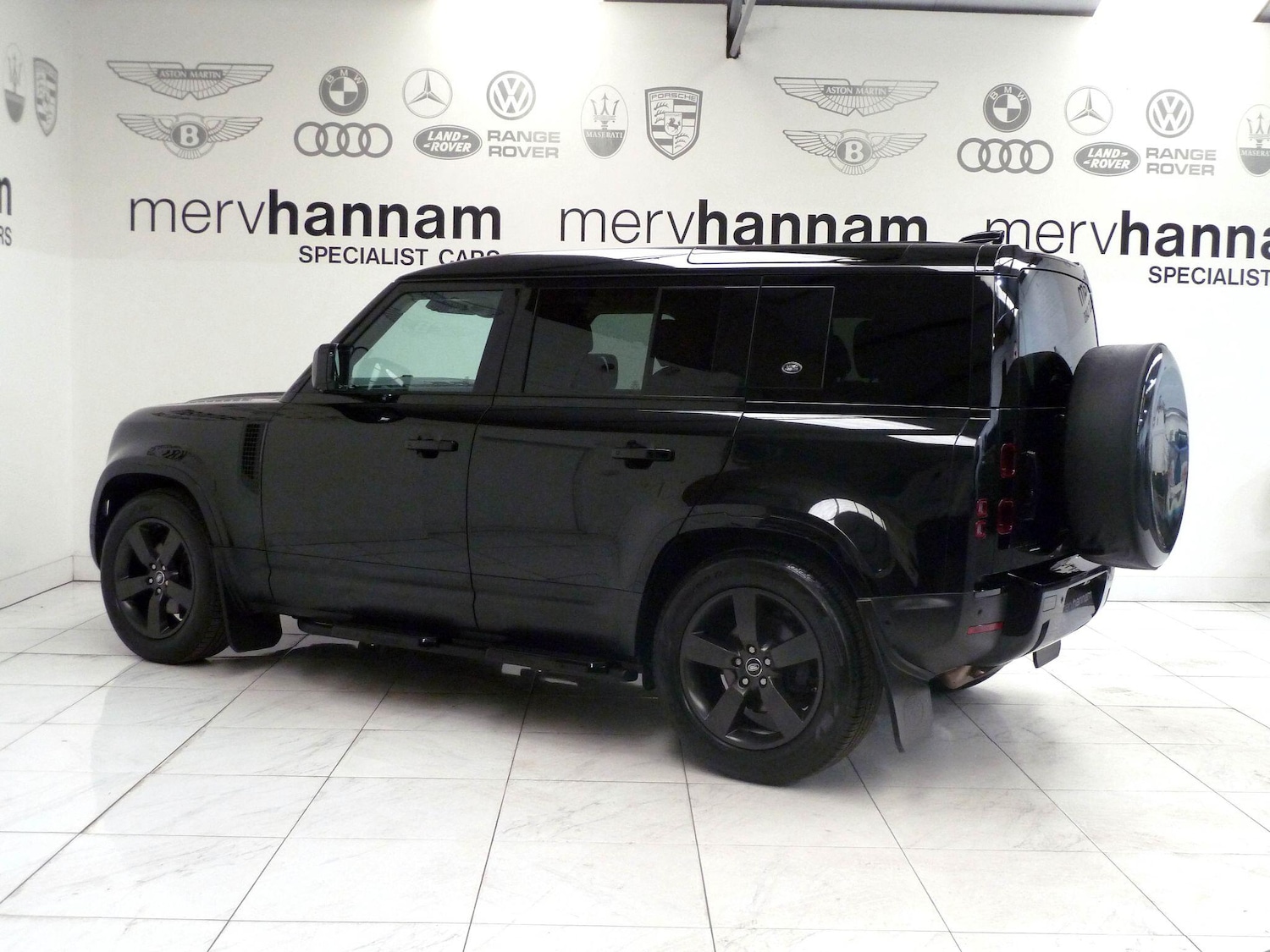Used Land Rover Defender 2020 for sale - 77625144: Photo 4