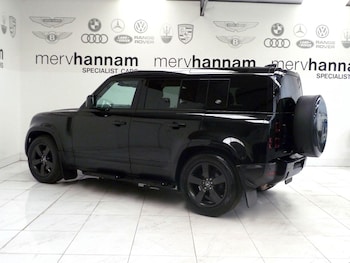Used Land Rover Defender 2020 for sale - 77625144: Photo