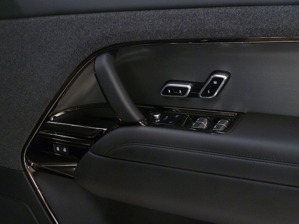 Used Land Rover Range Rover Sport 2024 for sale - 76227075: Photo 19