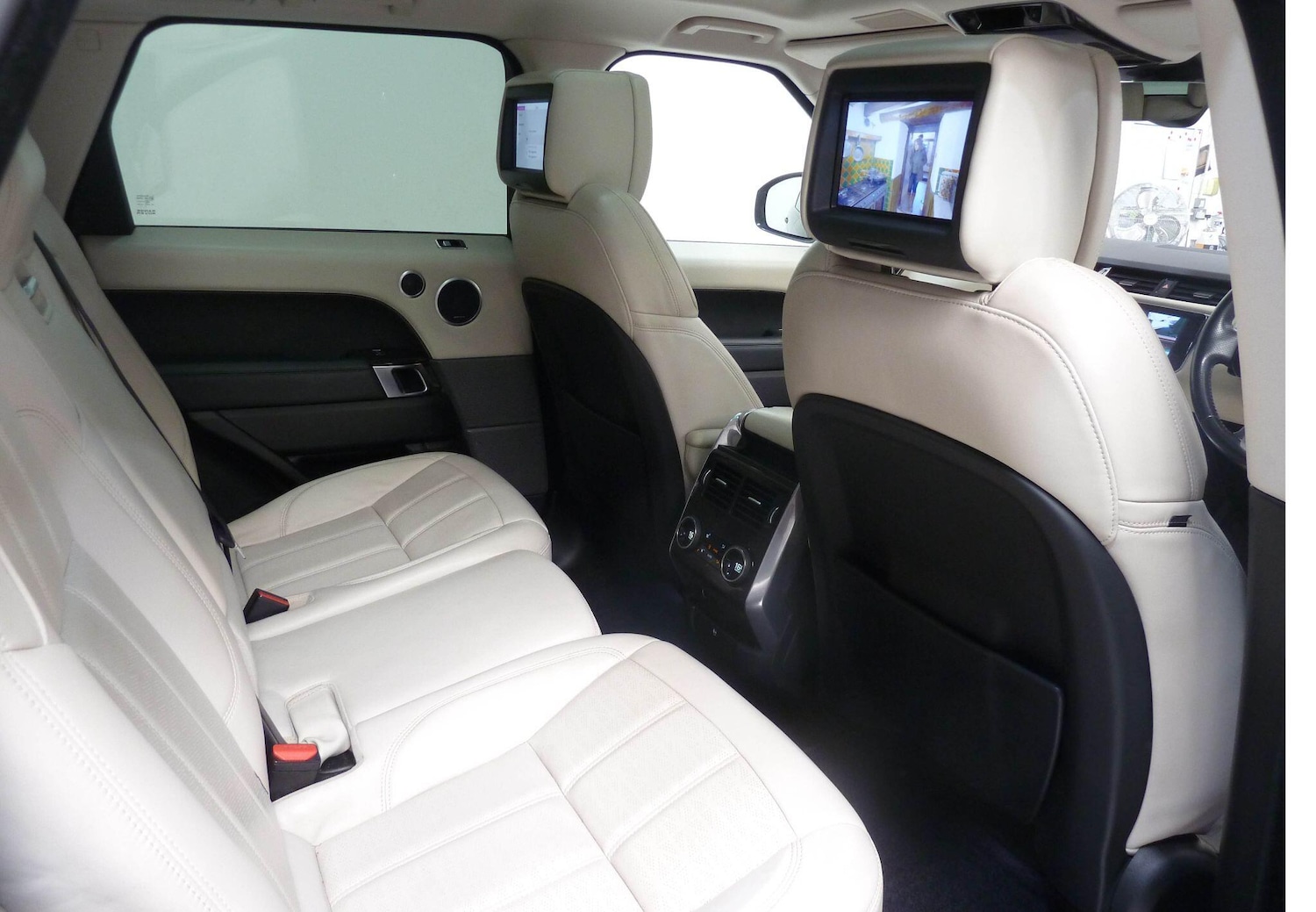 Used Land Rover Range Rover Sport 2022 for sale - 77230027: Photo 8