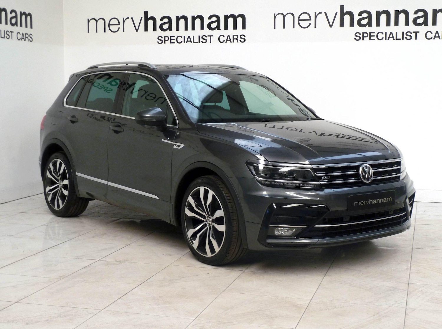Used Volkswagen Tiguan for sale - 76607145: Photo 1
