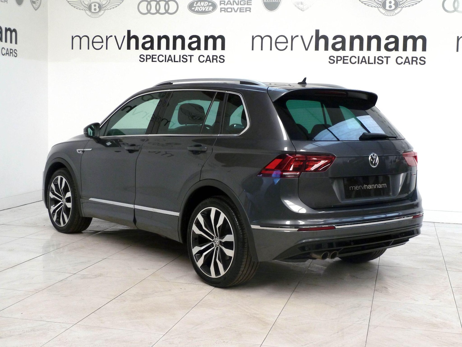 Used Volkswagen Tiguan for sale - 76607145: Photo 5