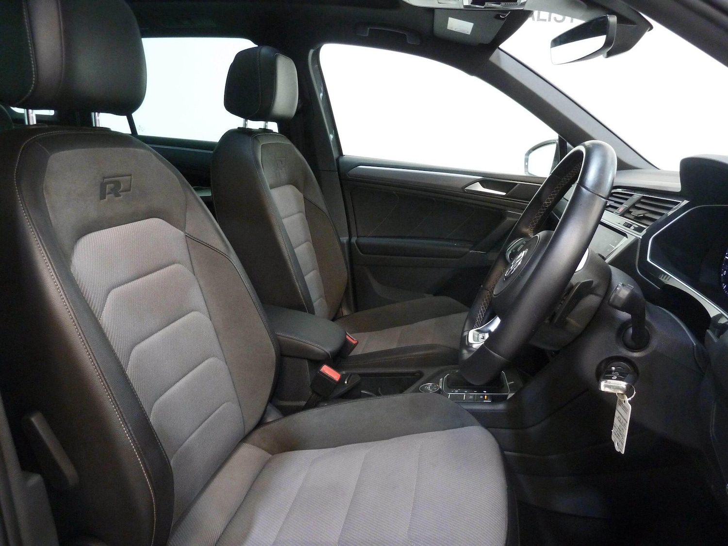 Used Volkswagen Tiguan for sale - 76607145: Photo 7