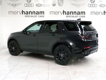 Used Land Rover Discovery Sport 2023 for sale - 76174672: Photo