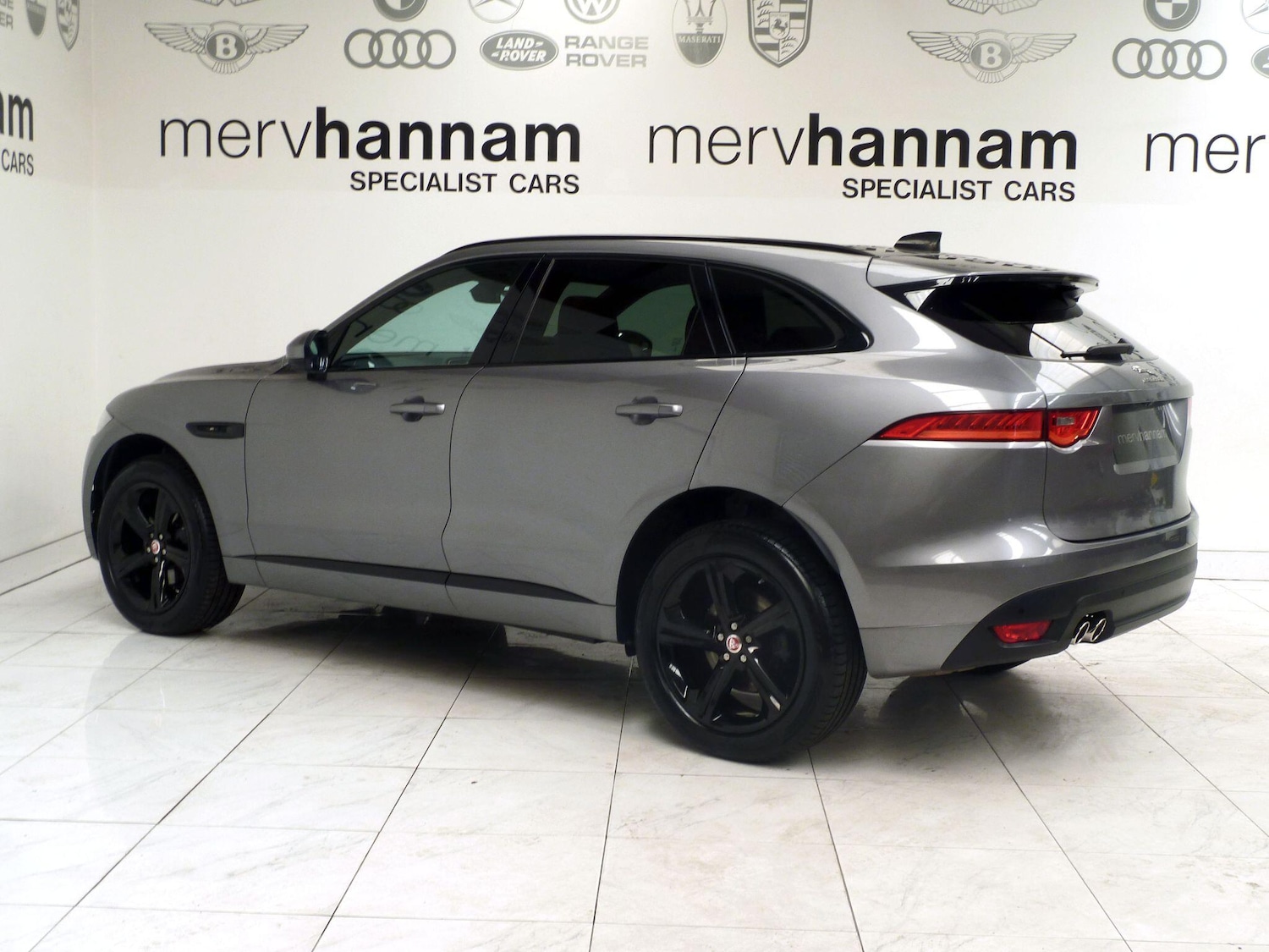 Used Jaguar F-Pace for sale - 77754117: Photo 4