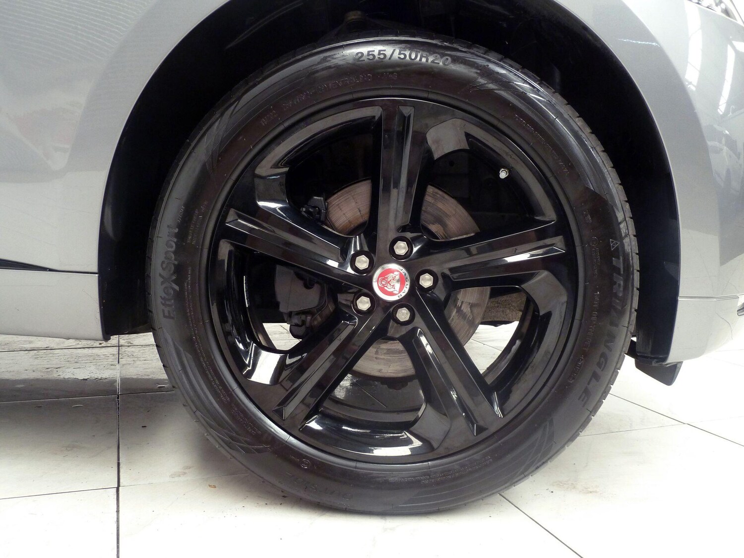 Used Jaguar F-Pace for sale - 77754117: Photo 9