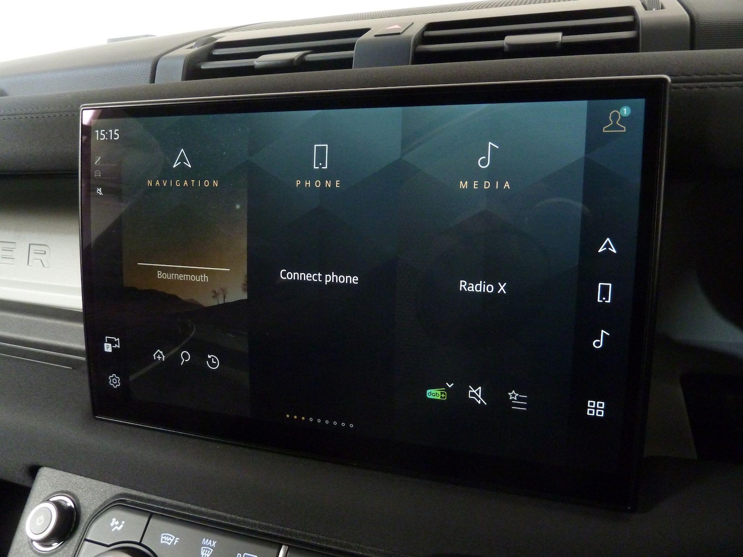 Used Land Rover Defender 2021 for sale - 77028893: Photo 14