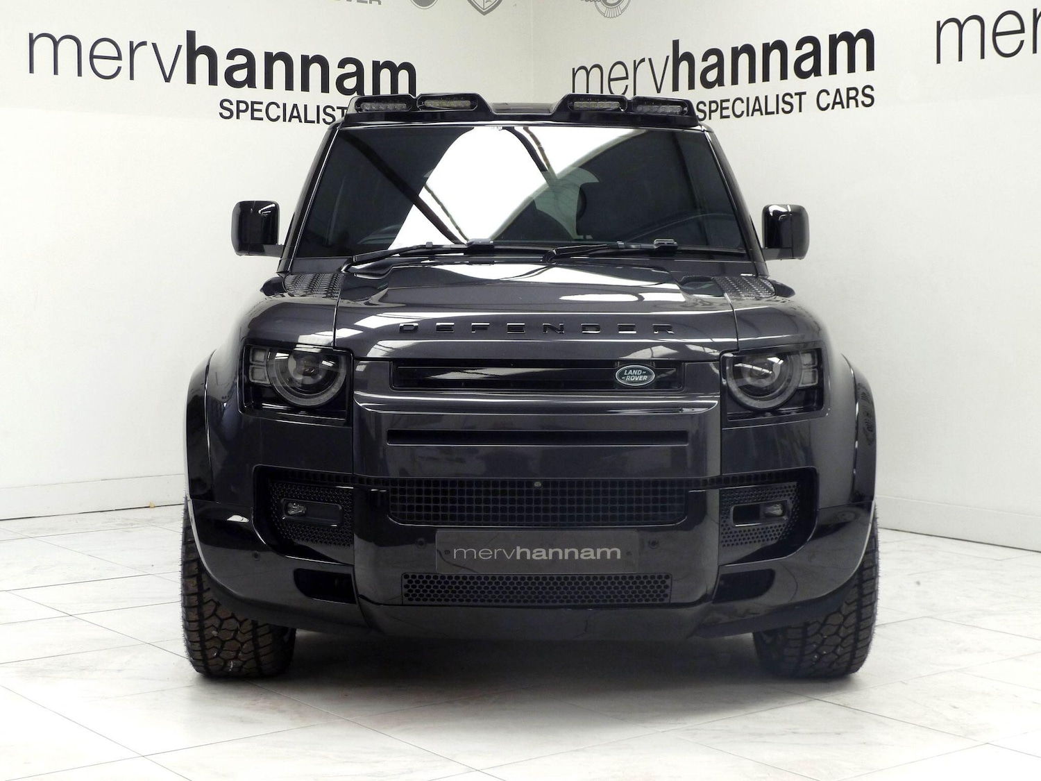 Used Land Rover Defender 2022 for sale - 76620308: Photo 11