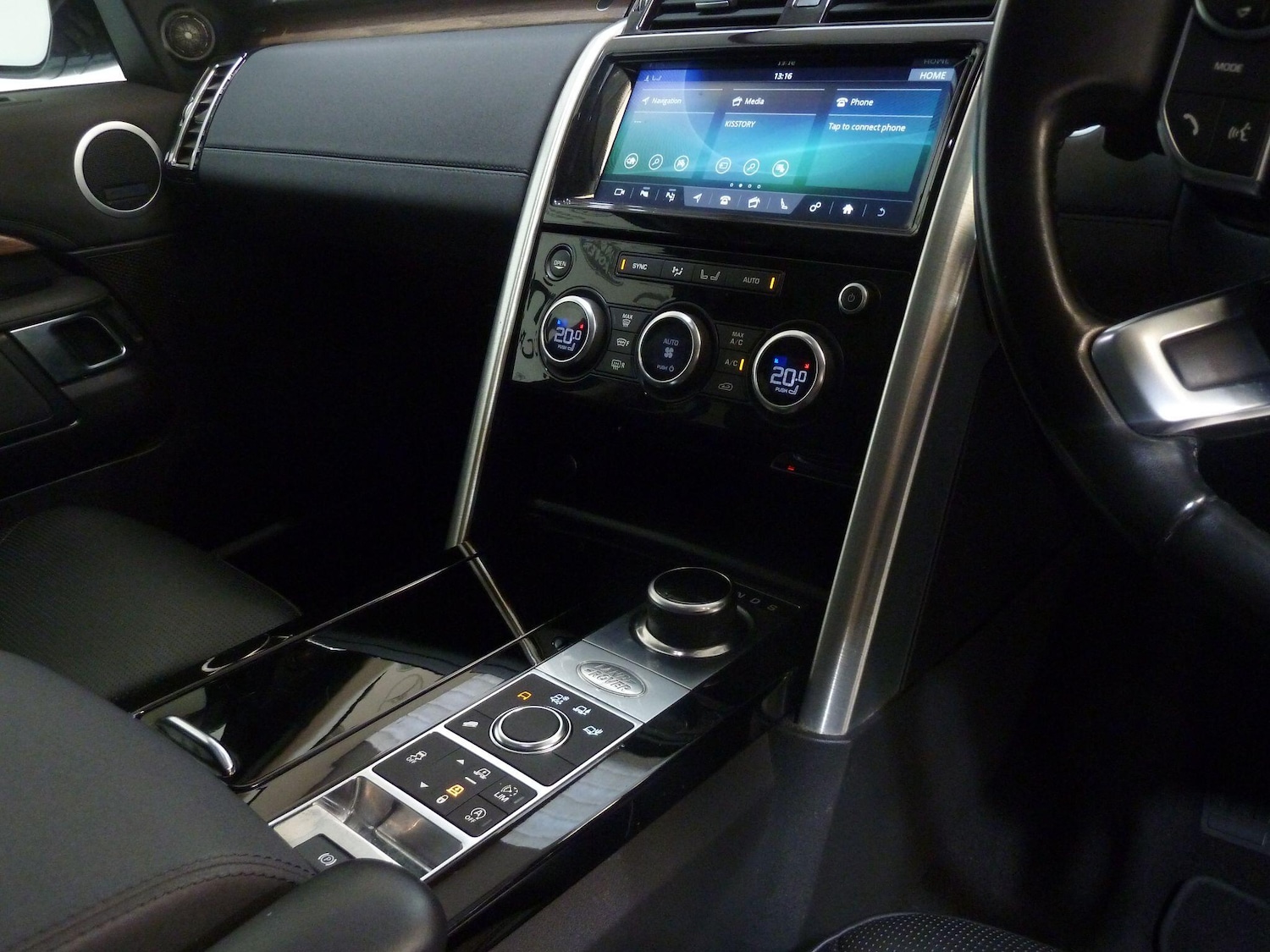 Used Land Rover Discovery 2018 for sale - 76936650: Photo 18