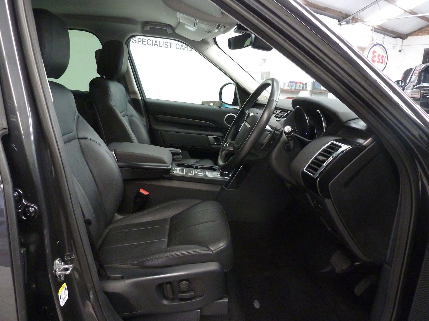 Used Land Rover Discovery 2019 for sale - 76349123: Photo 17