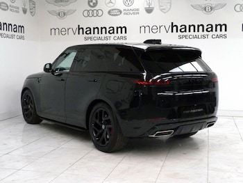 Used Land Rover Range Rover Sport 2024 for sale - 77386993: Photo