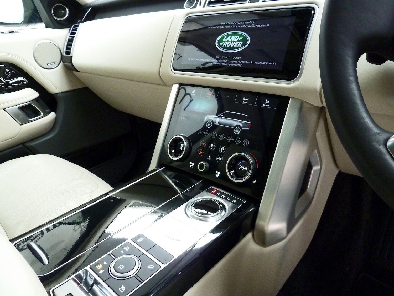 Used Land Rover Range Rover 2019 for sale - 77215000: Photo 16