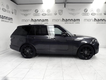 Used Land Rover Range Rover 2019 for sale - 77215000: Photo