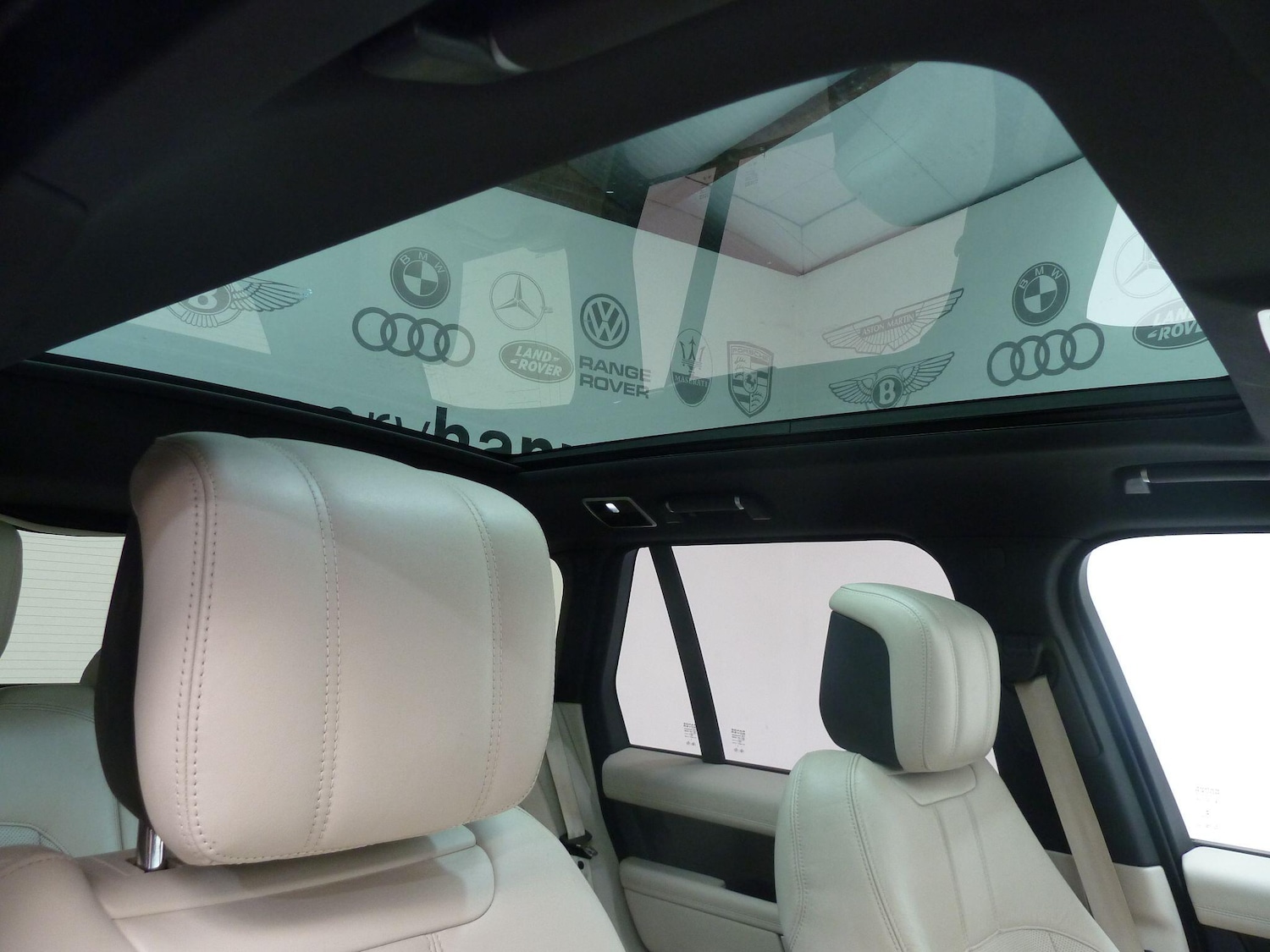 Used Land Rover Range Rover 2019 for sale - 77215000: Photo 8