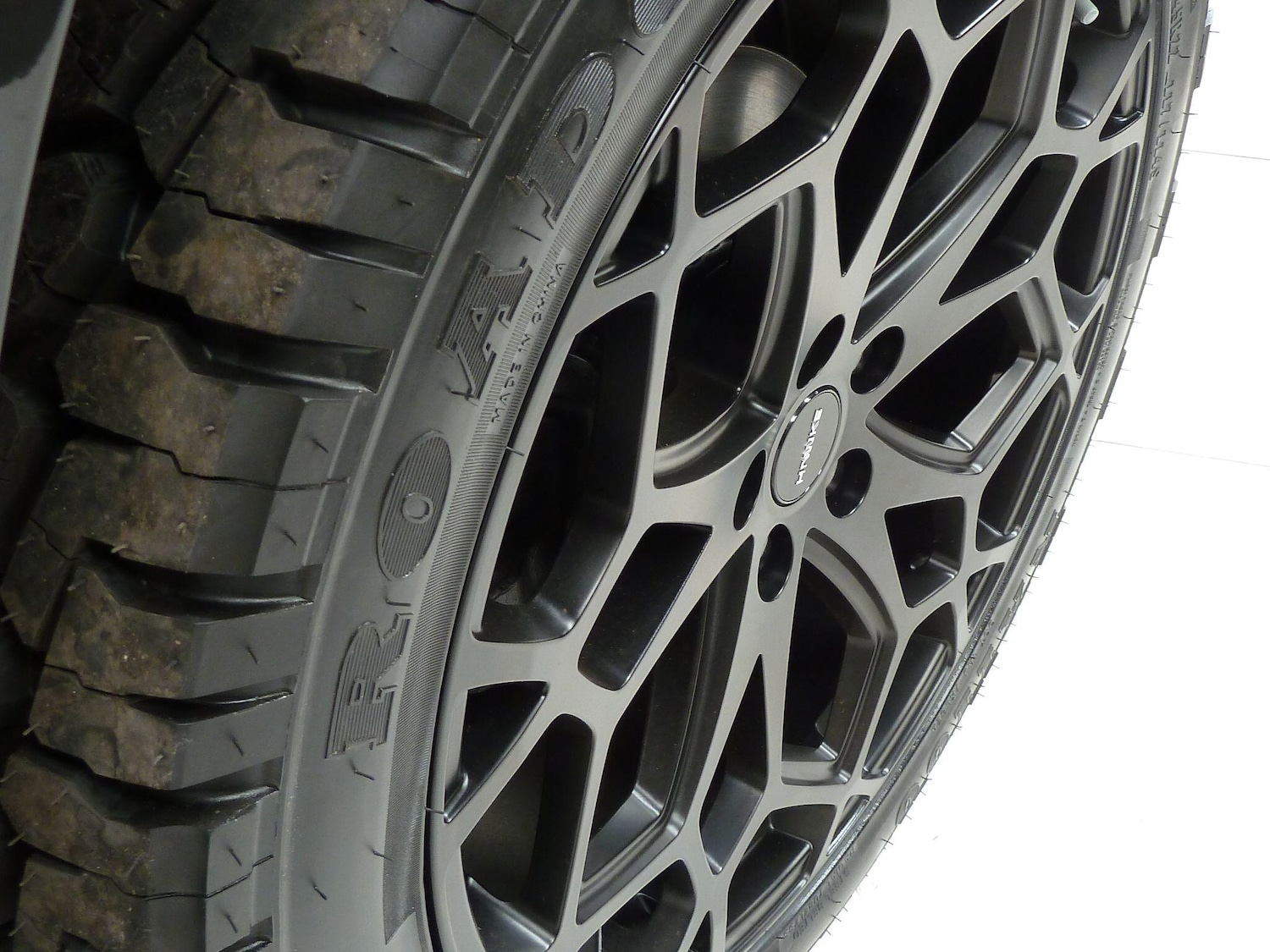 Used Land Rover Defender 110 for sale - 76994912: Photo 10