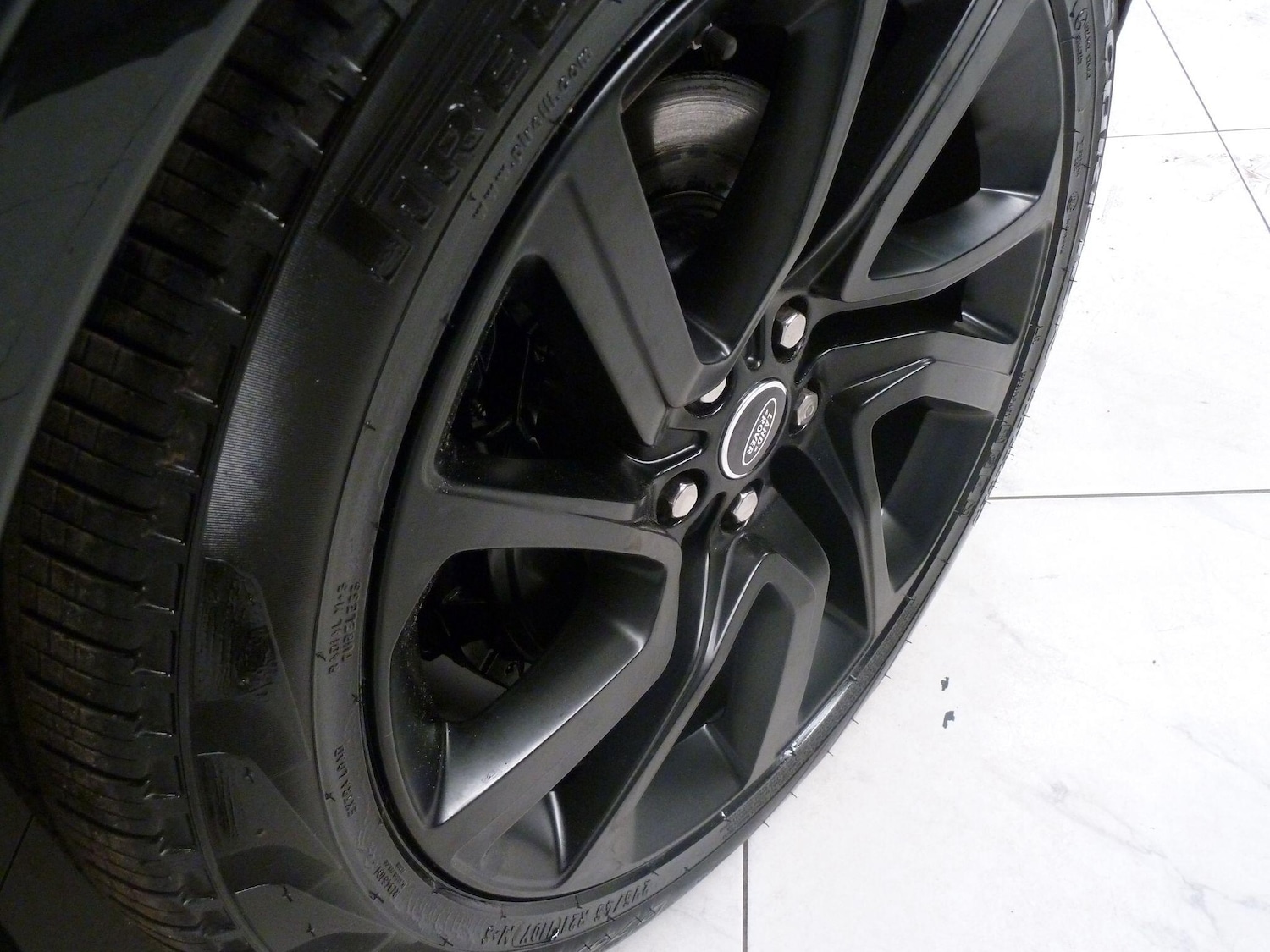 Used Land Rover Discovery 2021 for sale - 76898353: Photo 10