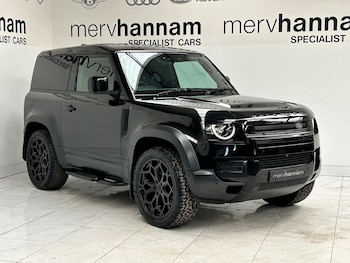 Used Land Rover Defender 2021 for sale - 78100313: Photo