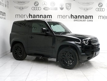 Used Land Rover Defender 2021 for sale - 78100313: Photo