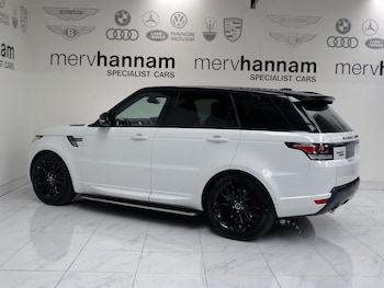 Used Land Rover Range Rover Sport 2017 for sale - 76084647: Photo