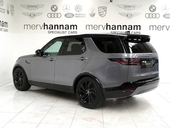 Used Land Rover Discovery 2022 for sale - 75927652: Photo