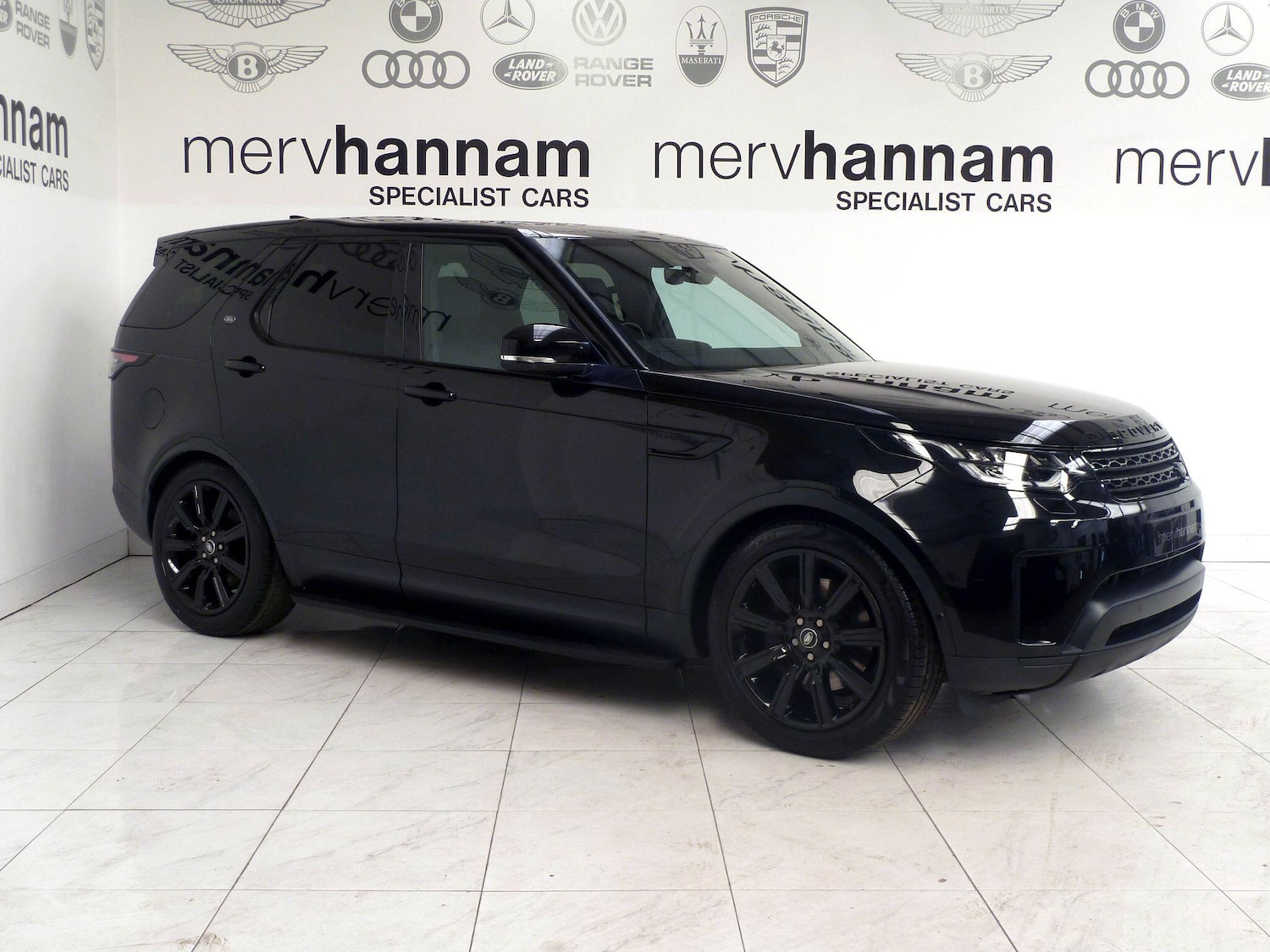 Used Land Rover Discovery 2019 for sale - 76360177: Photo 2