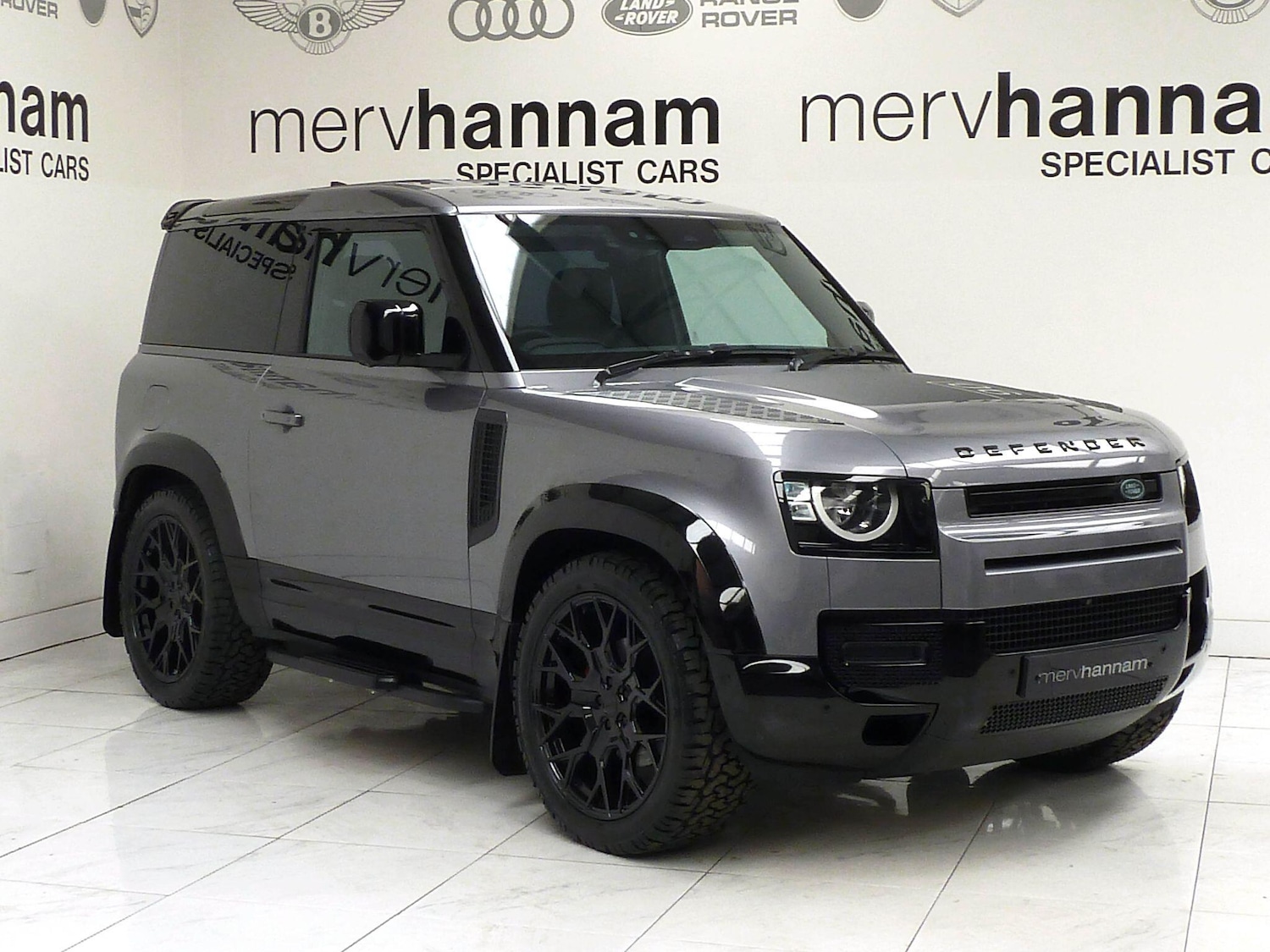 Used Land Rover Defender 90 for sale - 76912884: Photo 1