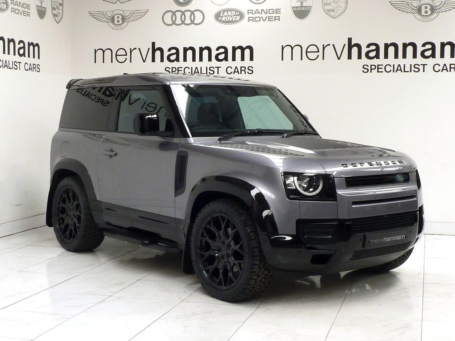 Used Land Rover Defender 90 for sale - 76912884: Photo 17