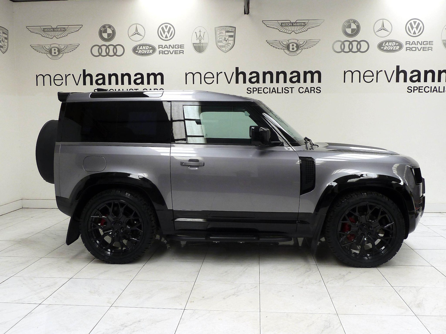 Used Land Rover Defender 90 for sale - 76912884: Photo 3