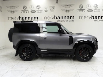 Used Land Rover Defender 90 2021 for sale - 76912884: Photo