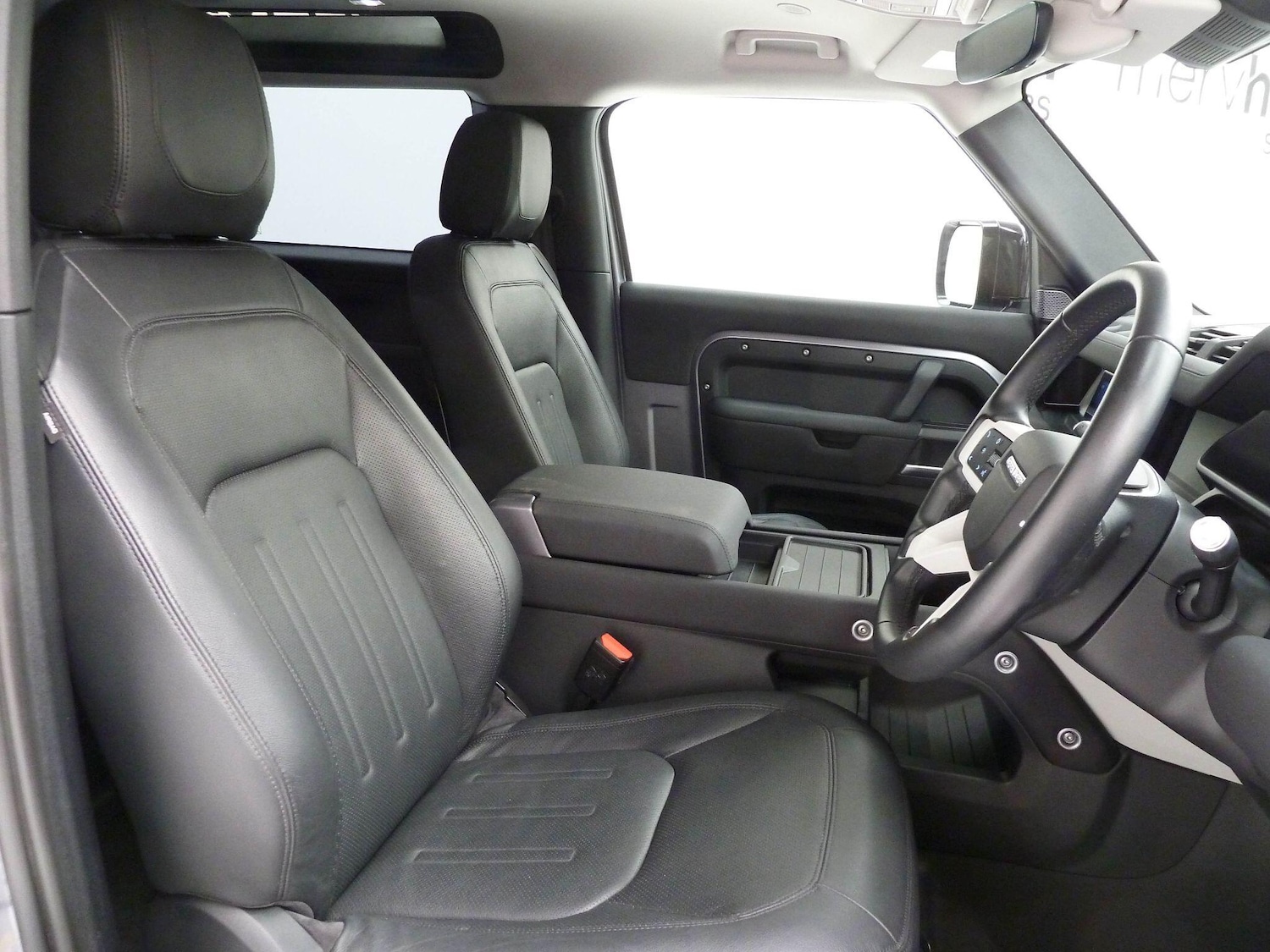 Used Land Rover Defender 90 for sale - 76912884: Photo 7