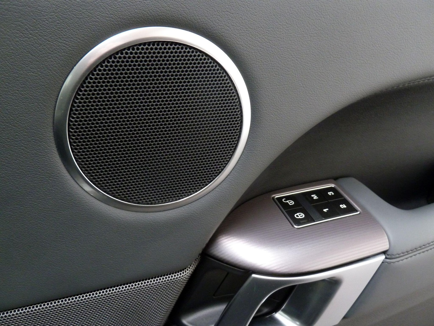 Used Land Rover Range Rover Sport for sale - 77190584: Photo 17