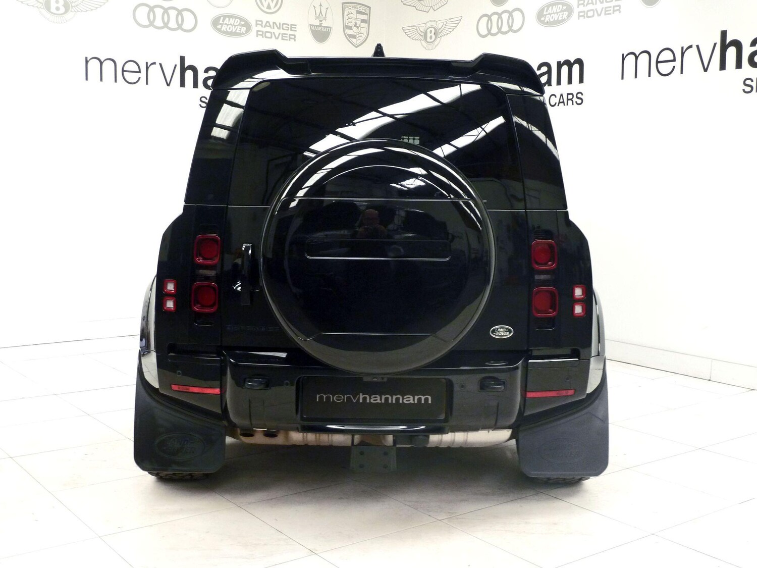 Used Land Rover Defender 2022 for sale - 77882077: Photo 14