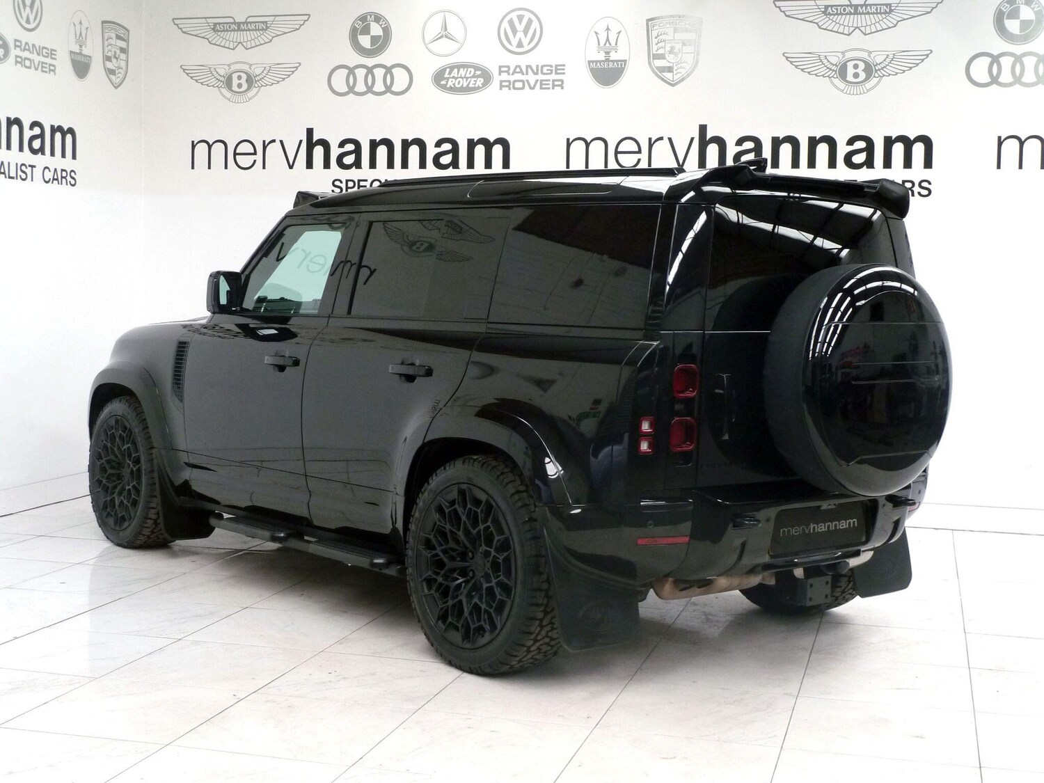 Used Land Rover Defender 2022 for sale - 77882077: Photo 5