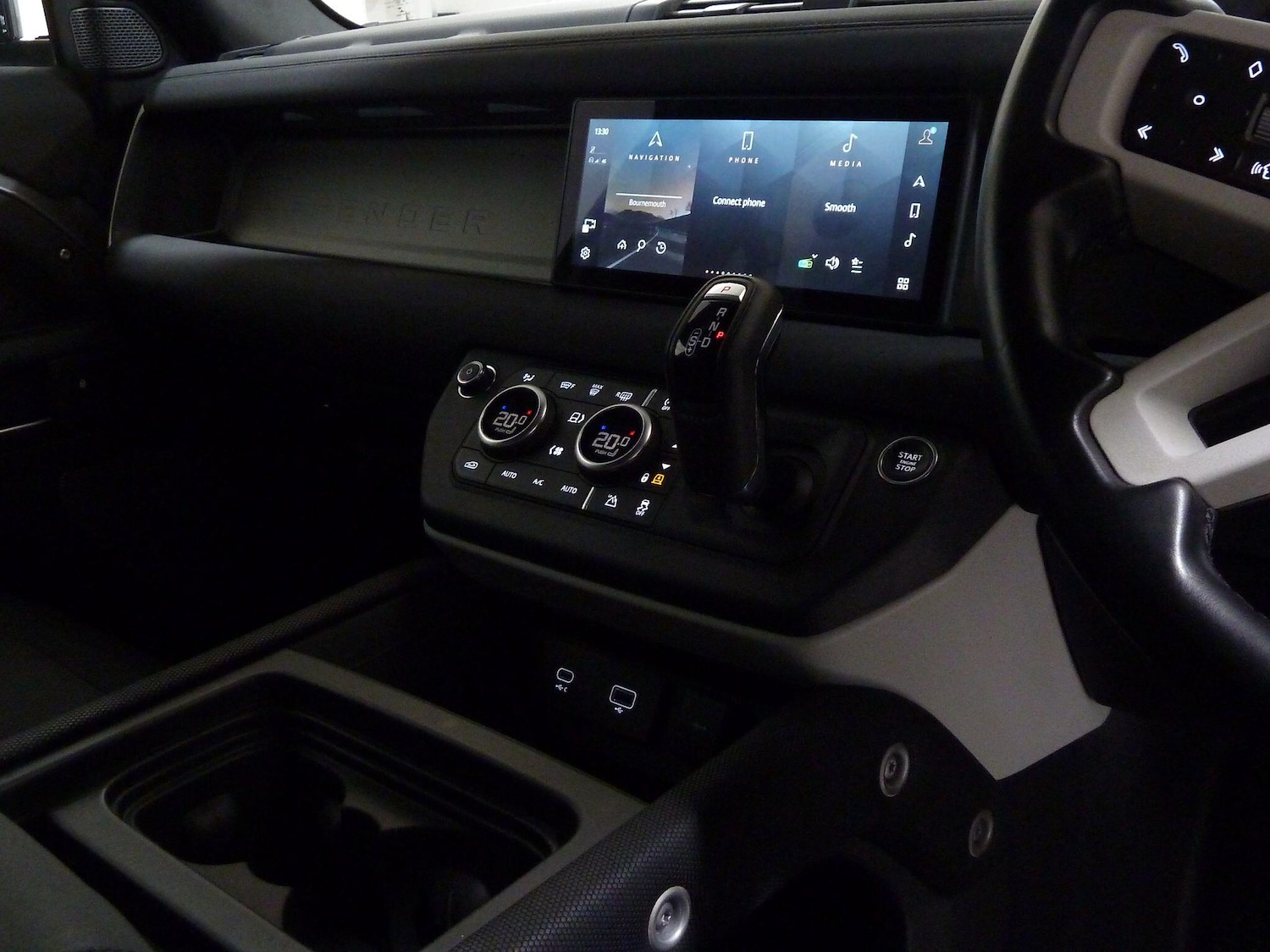 Used Land Rover Defender 110 for sale - 76728786: Photo 8