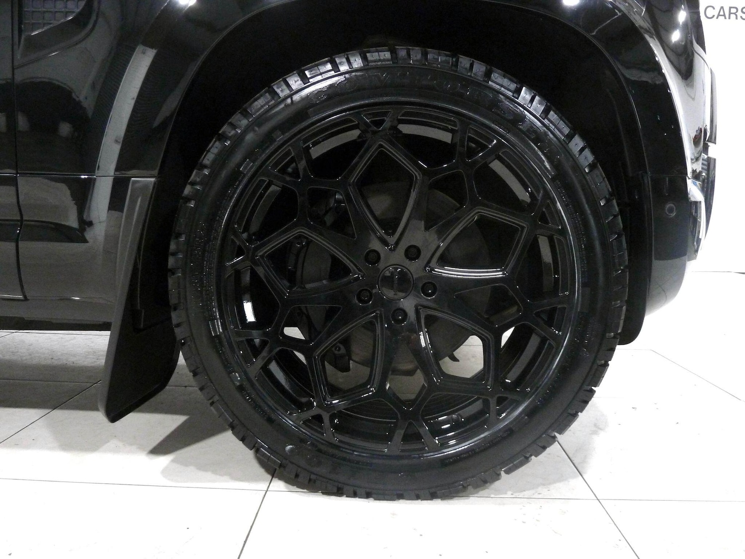 Used Land Rover Defender 110 for sale - 76728786: Photo 9