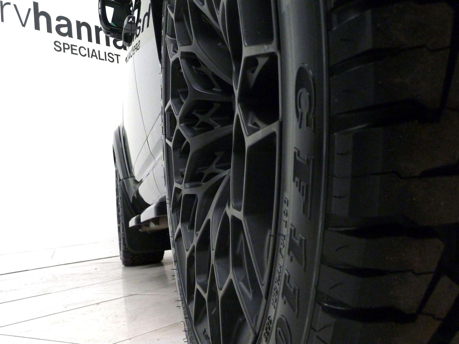 Used Land Rover Defender 2022 for sale - 77267140: Photo 14