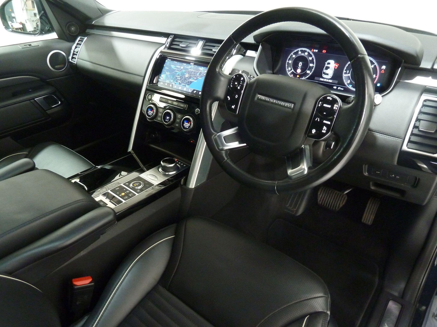 Used Land Rover Discovery for sale - 76473828: Photo 6