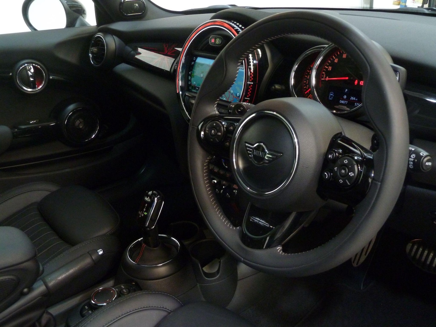 Used MINI Hatch 2018 for sale - 76645043: Photo 17