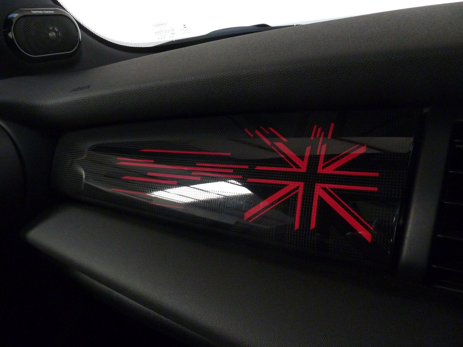 Used MINI Hatch 2018 for sale - 76645043: Photo 21