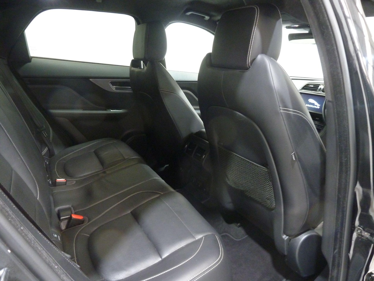 Used Jaguar F-Pace 2019 for sale - 76513183: Photo 14