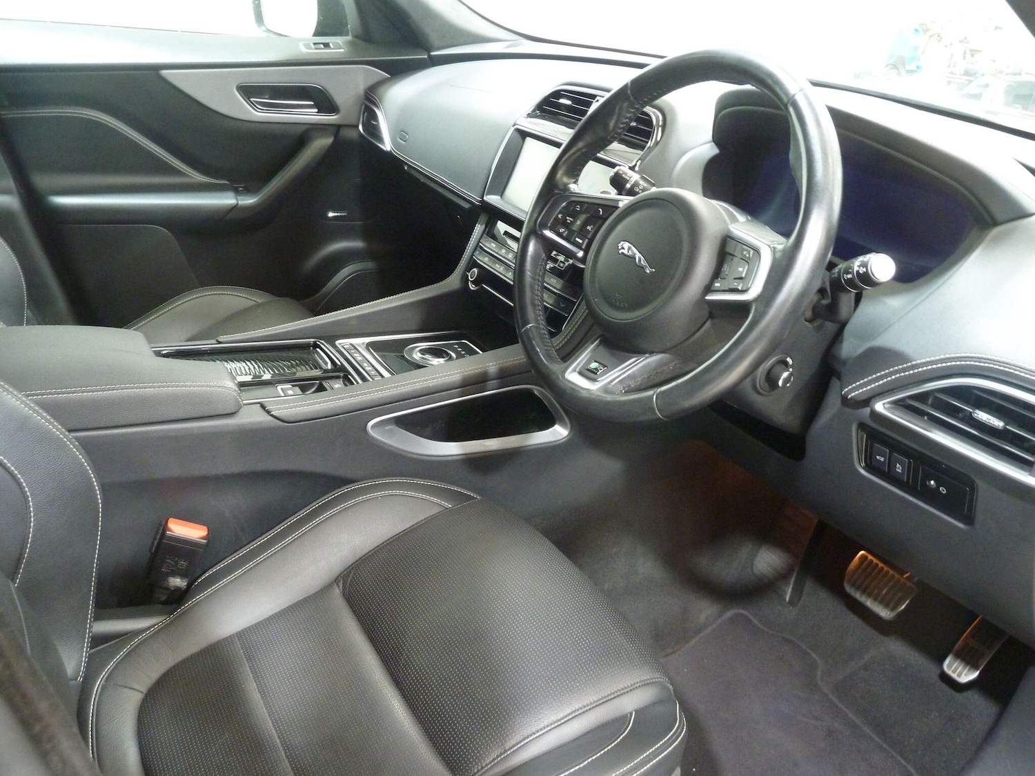 Used Jaguar F-Pace 2019 for sale - 76513183: Photo 5