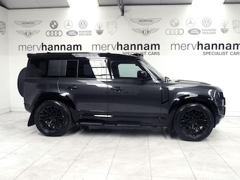 Used Land Rover Defender 2024 for sale - 78527961: Photo